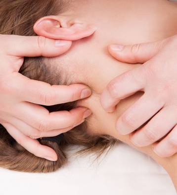 Japanese acupressure therapeutic massage